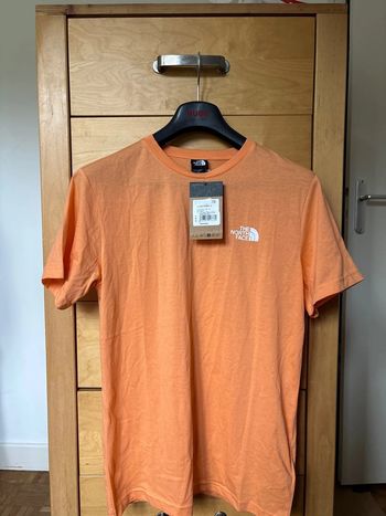 T-shirt the north face