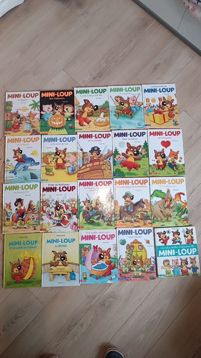 Gros lot de 20 BD livres Mini Loup 🐺 - photo numéro 1