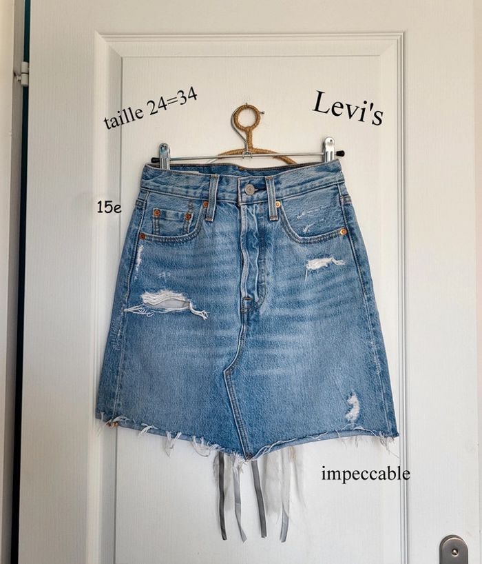 Jupe levi's taille 34 etat impeccable