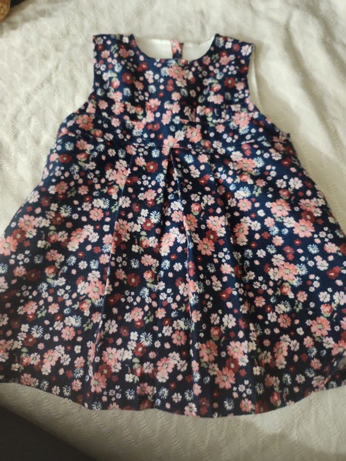 Robe 12 mois motif fleurs