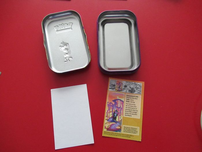Mini tins Ecarlate et Violet  Fable Nébuleuse Boîte Fortusimia - photo numéro 3