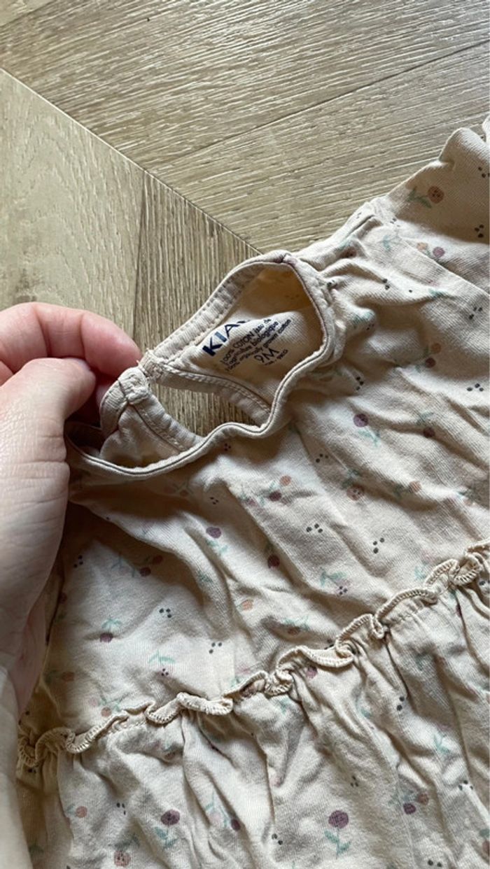 Lot t-shirt manches longues 9 mois petite fille - photo numéro 3