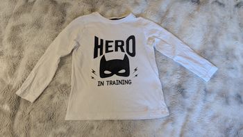 T-Shirt manches longues Primark taille 5 ans 