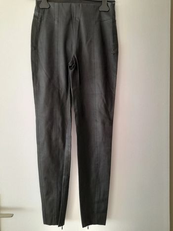Legging simili cuir noir Zara