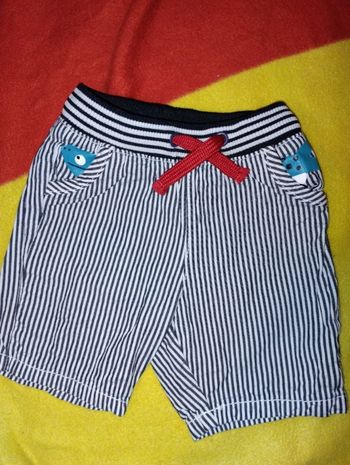 Beau short bébé garçon