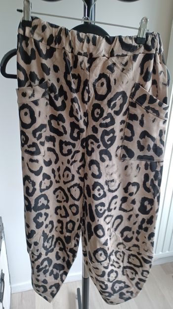 Pantalon ou pantacourt imprimé