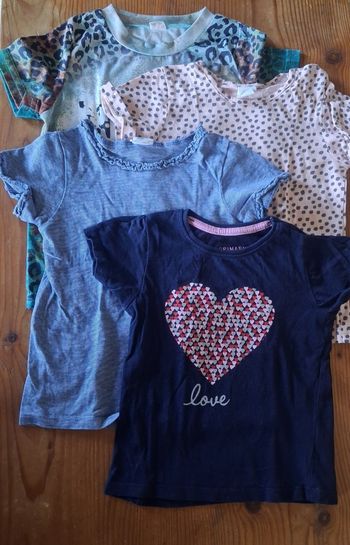 T.shirt fille - 18/24 mois - Différentes Marques 