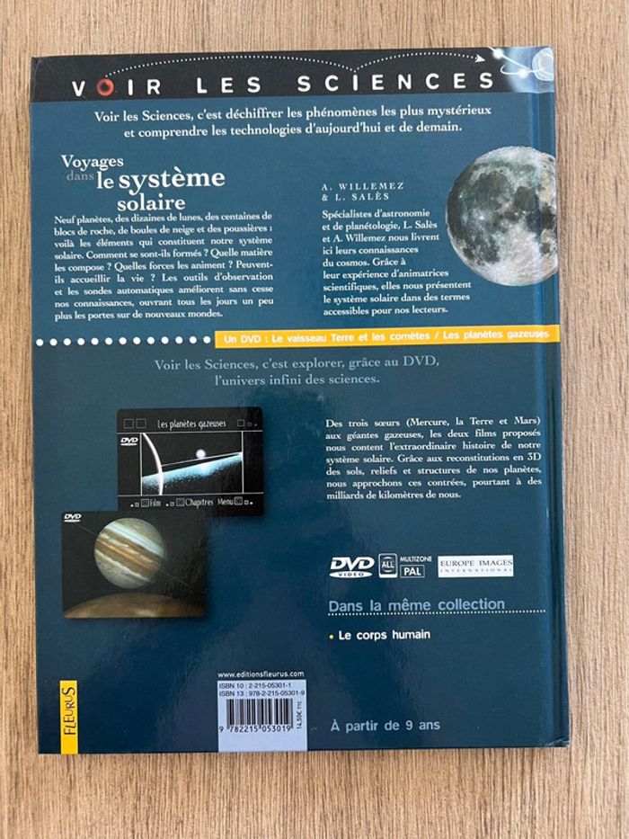 Livre système solaire - photo numéro 2