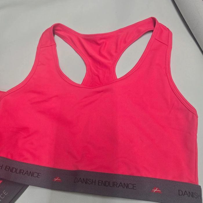 Lot de 2 Brassière de sport neuve - photo numéro 2
