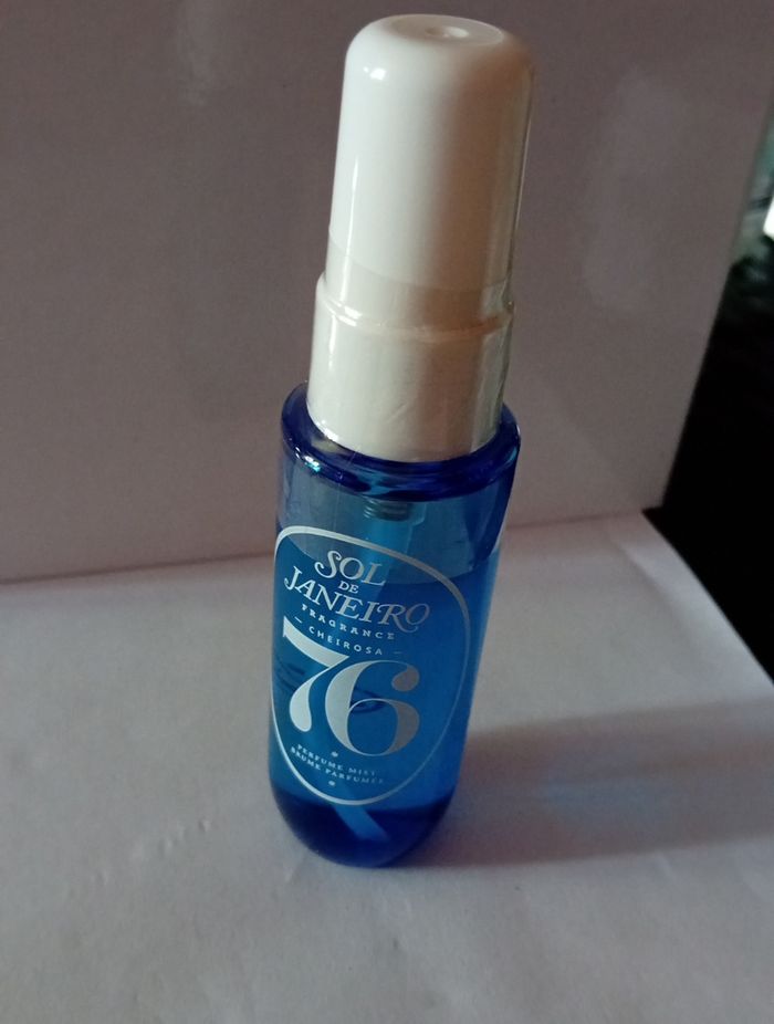 Brume parfumee sol de janeiro. Cheirosa. Contenance 30 ml. Neuve. Jamais ouverte - photo numéro 5
