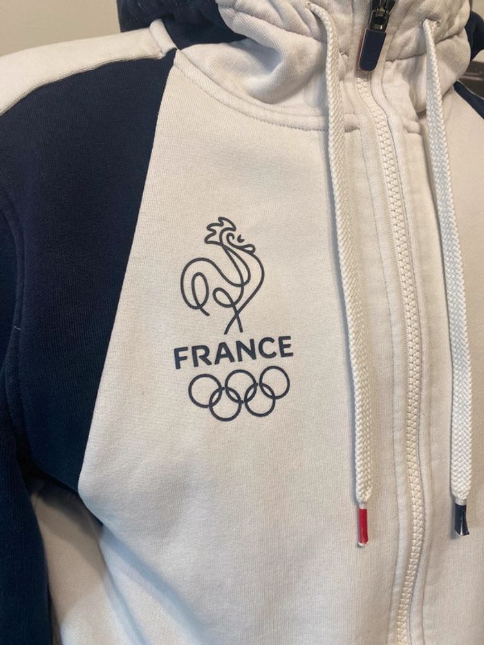 Lacoste jeux olympique hiver - photo numéro 2