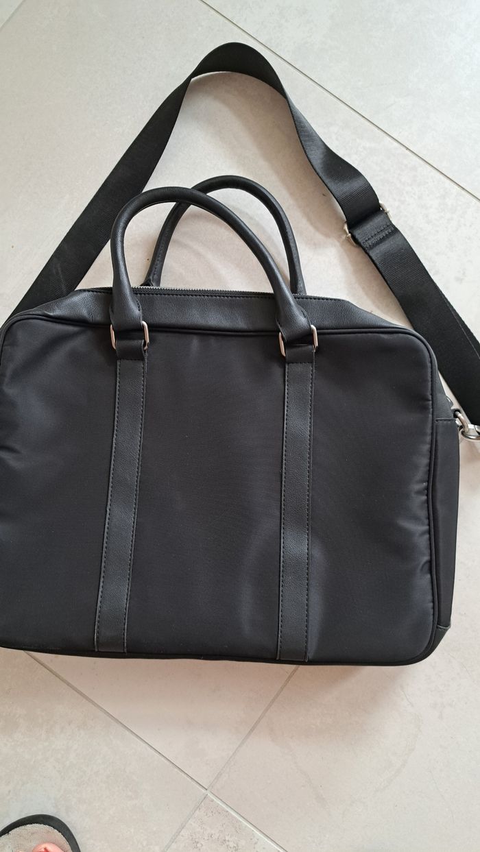 Sac noir - photo numéro 3