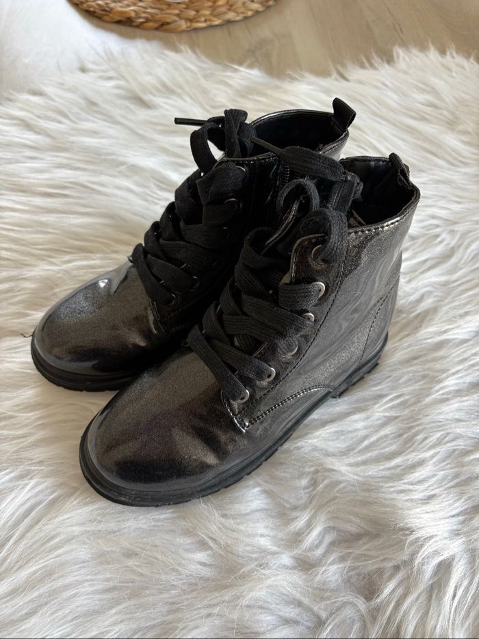 Lot de chaussures fille pointure 31 - photo numéro 4