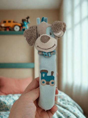 Peluche Hochet Bâton Chien Bleu Nattou