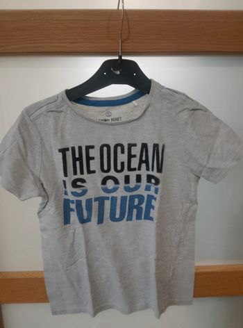 T-shirt manches courtes Garçon 6/7 ans