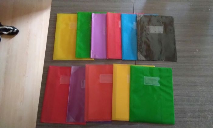 Lot protège cahier 17*22