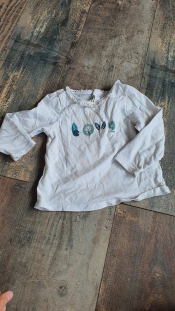 T-shirt Obaïbi 18 mois en  bon état