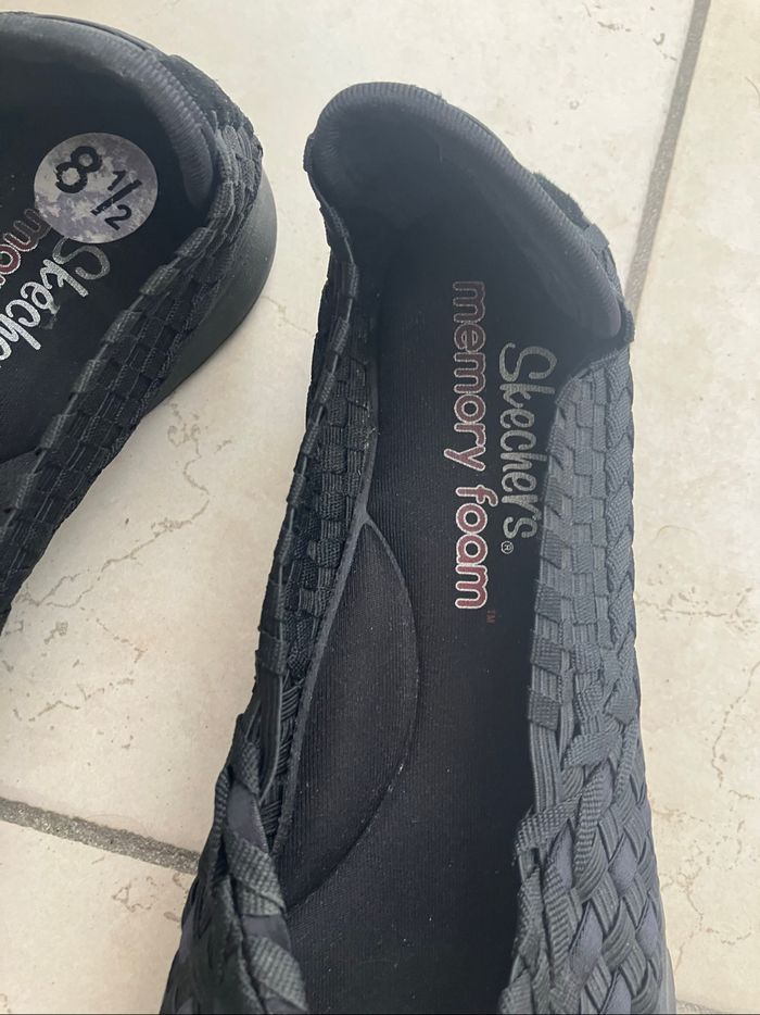 Très belles Skechers noires T. 38,5-39 Neuves - photo numéro 7