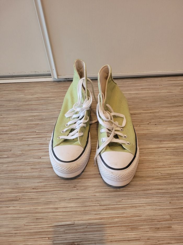 Converse vertes - photo numéro 4