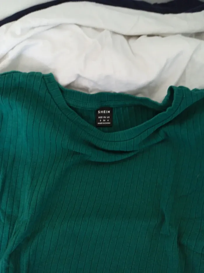 Lot de 12 vêtements femme taille S/M (lot 3) - photo numéro 14