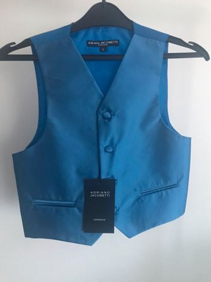 Gilet bleu de cérémonie (sans cintre)