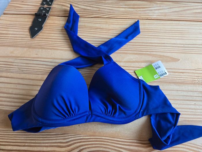 Haut de maillot de bain 85B decathlon