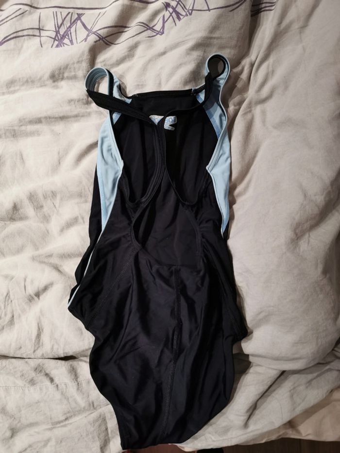 Maillot de bain une pièce - photo numéro 2