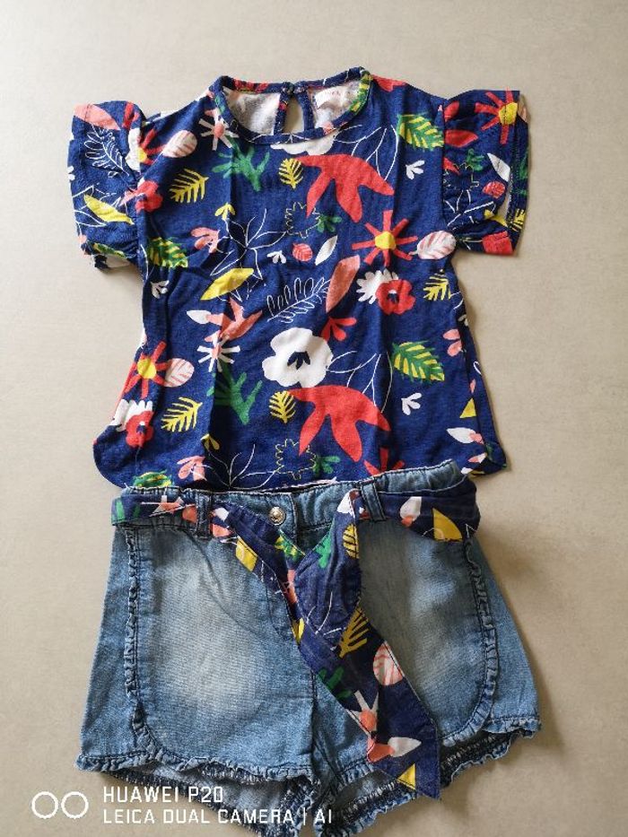 Ensemble short/ t-shirt 12 mois
