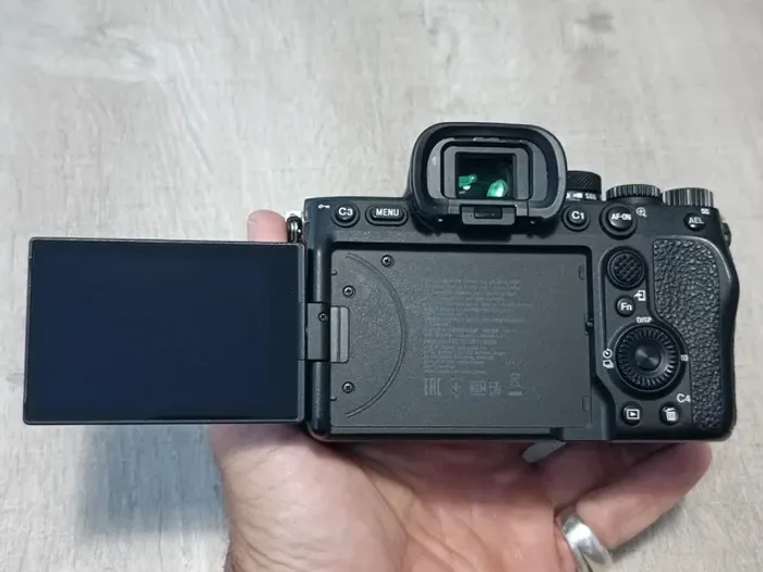 Sony Alpha 7iv hybride - photo numéro 3