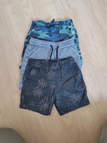 Lot de shorts 3ans