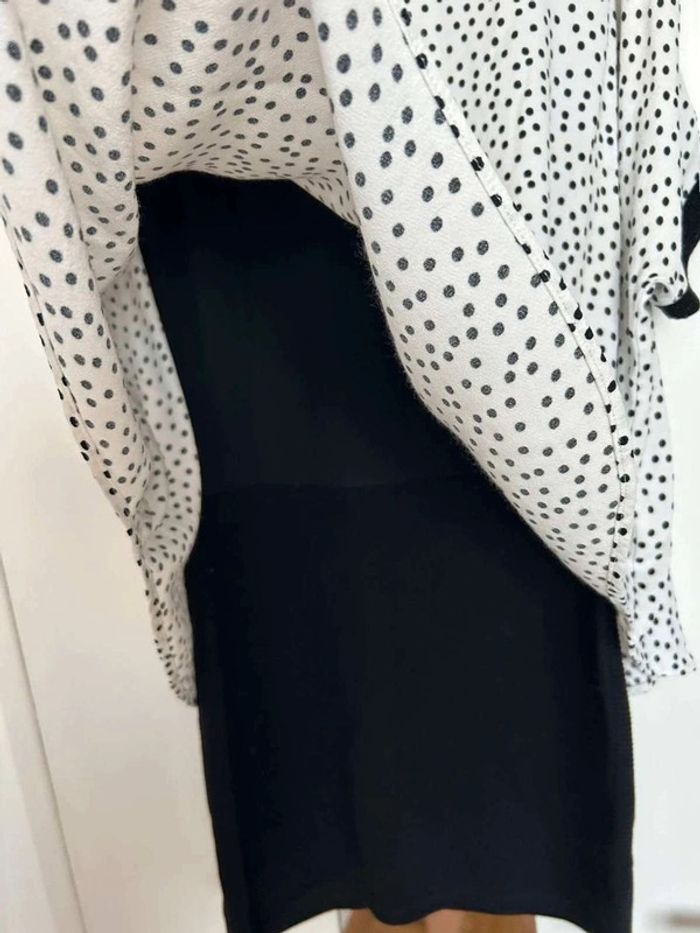 Robe  noire  et  blanc  T38/40 - photo numéro 5