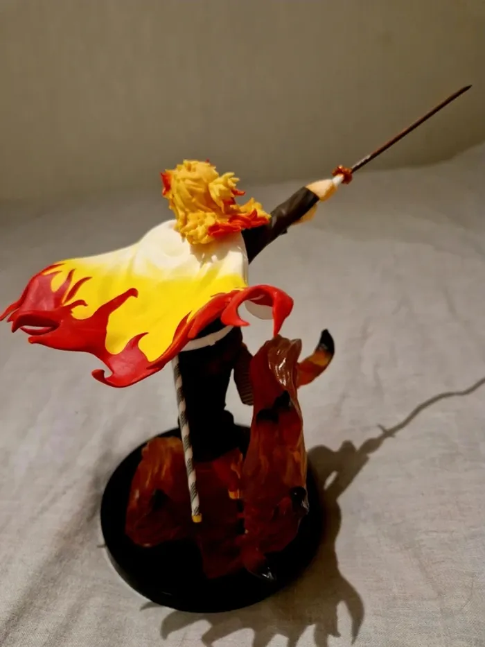 Figurine Rengoku - photo numéro 2