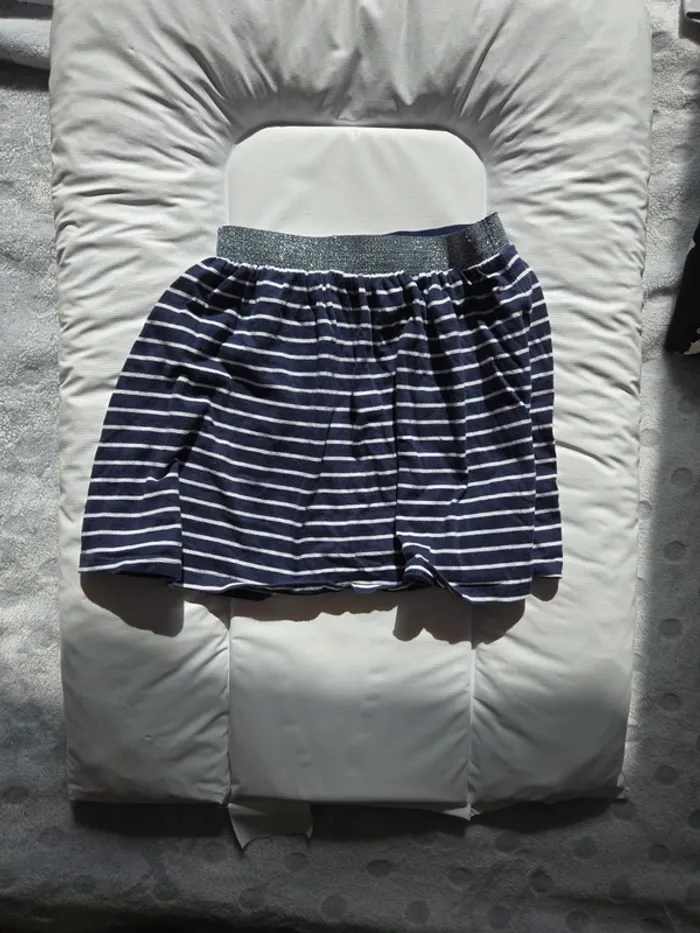 Jupe monoprix taille 6 ans - photo numéro 3