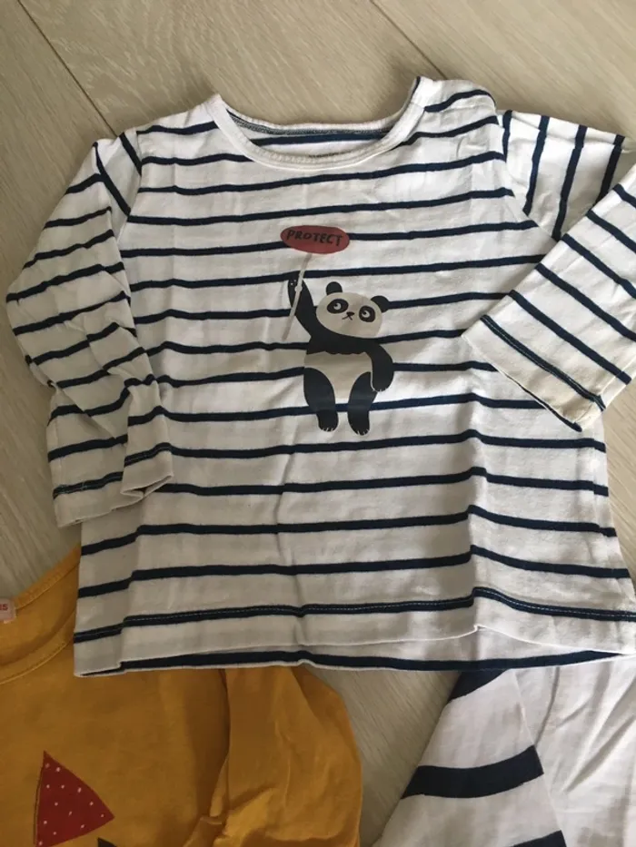 Lot t-shirt manches longues 18 mois - photo numéro 2