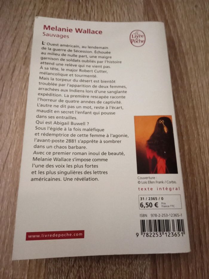 Mélanie Wallace 📚 Sauvages - photo numéro 2