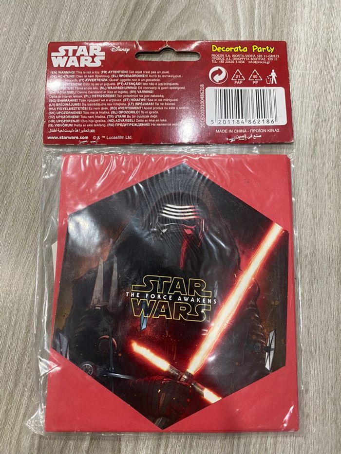 Lot 6 invitations Stars Wars et enveloppes - photo numéro 2