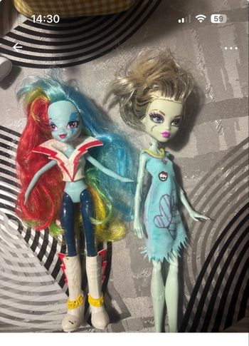 Poupée monster high 