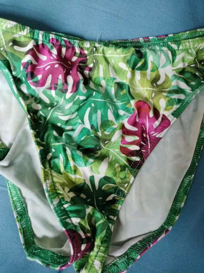 Maillot de bain 2 pièces taille 8/10ans - photo numéro 3