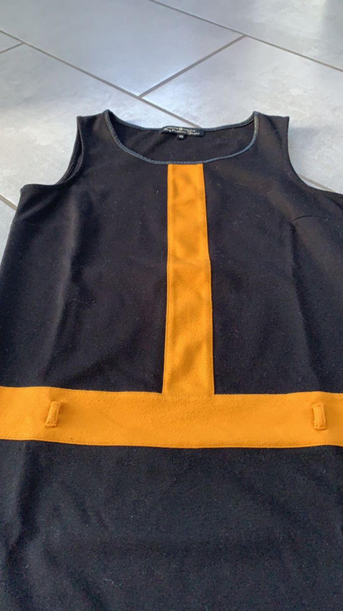 Robe sans manche - photo numéro 2