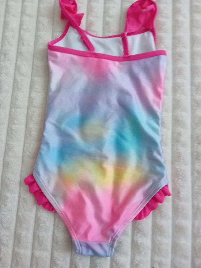 Maillot de bain fille 2/3ans 🌸🩷 - photo numéro 3