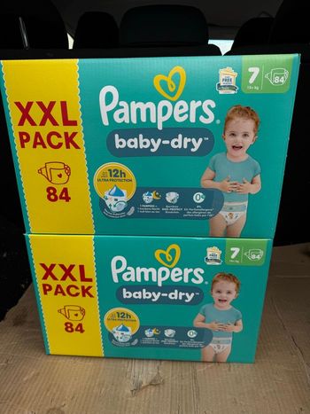 168 couches Pampers Taille 7