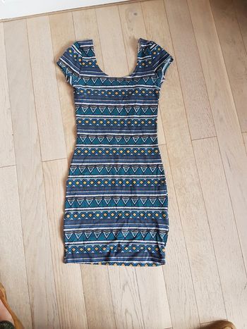 Robe été dos dégagé 36