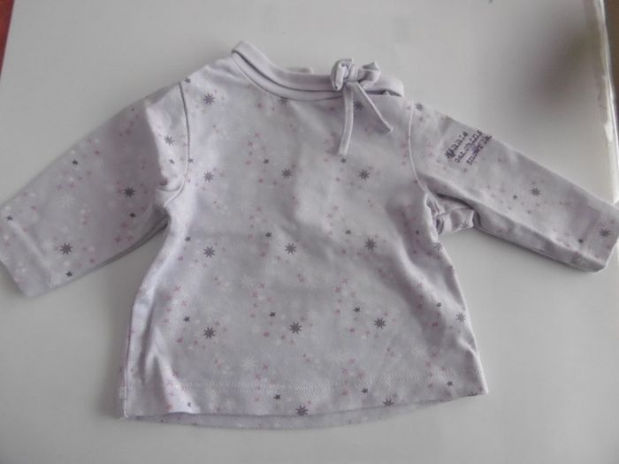 col roulé tee-shirt