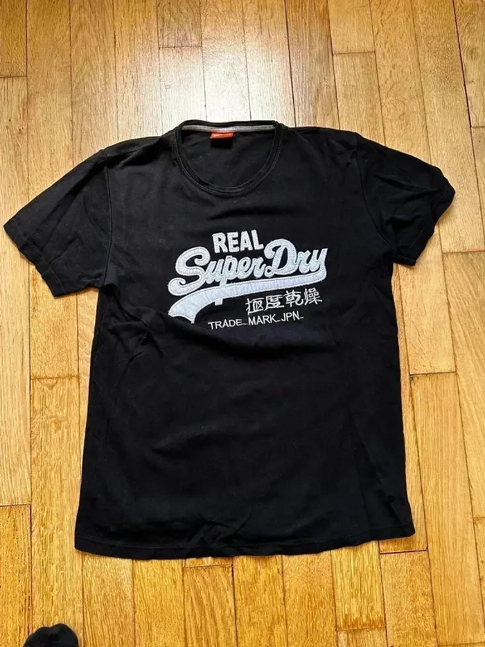 T shirt Superdry Noir - taille M