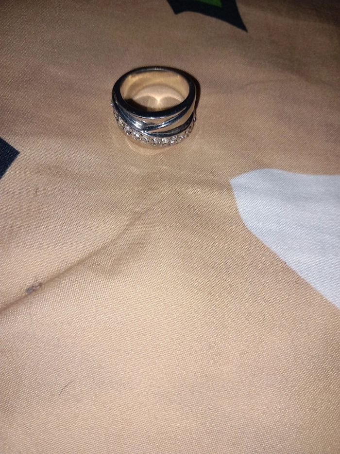 Bague - photo numéro 1