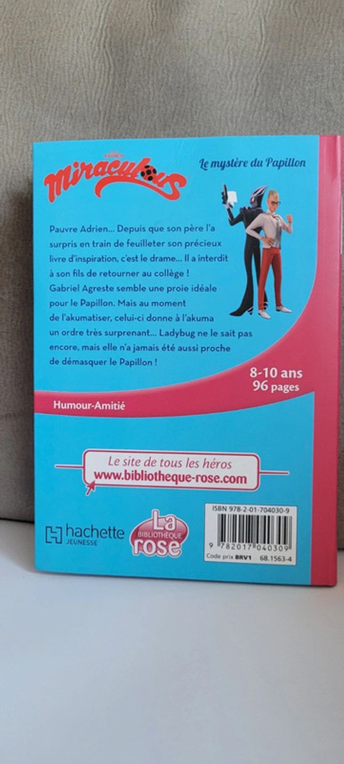 Lot 4 livres Miraculous - photo numéro 7