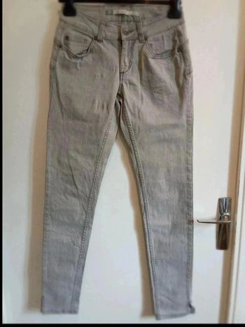Jean skinny gris