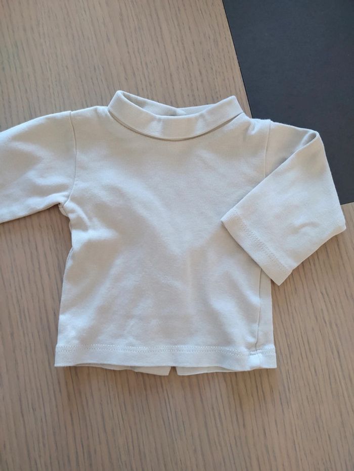 Salopette + lot de T-shirts - photo numéro 5