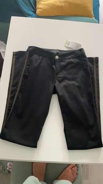 Pantalon noir Mango
