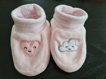 Chaussons bébé neuf Orchestra